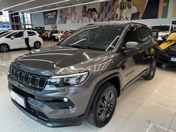 JEEP COMPASS 1.3 T270 TURBO FLEX LONGITUDE AT6